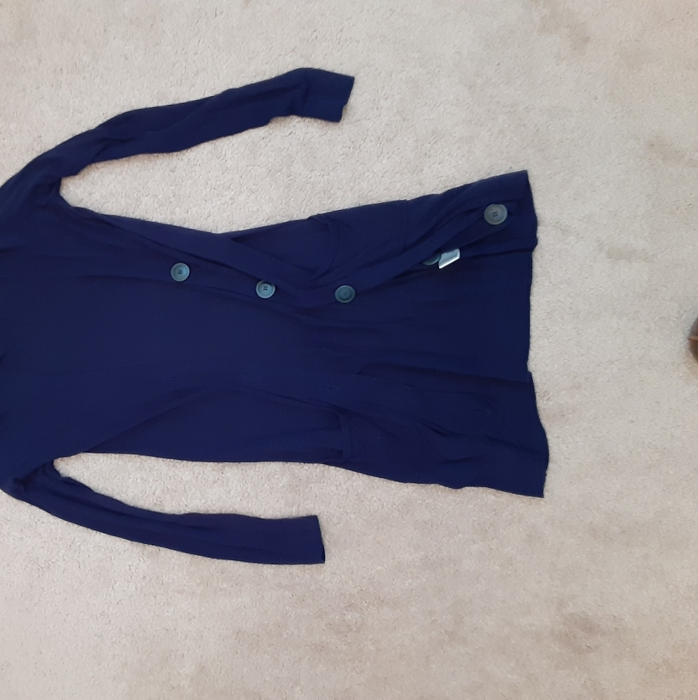 Kenzie Girl Aritzia cardigan